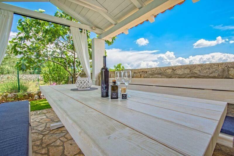 Salt & Sand Villa Kornić 外观 照片