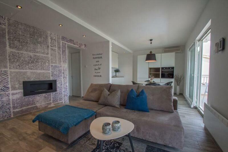 Salt & Sand Villa Kornić 外观 照片